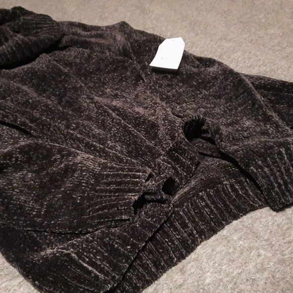 Chenille Turtleneck - Picture 2 of 3